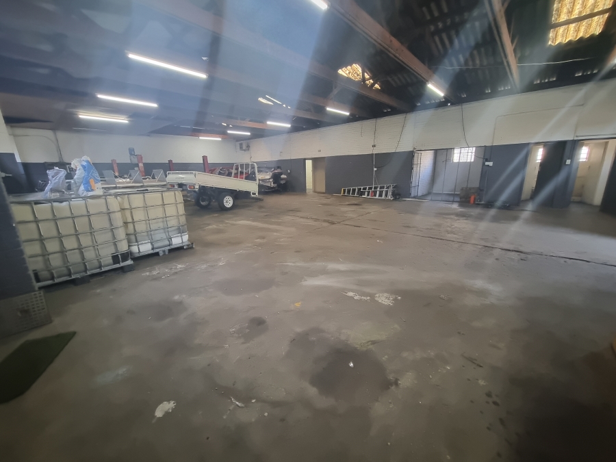 To Let commercial Property for Rent in Triangle Farm Western Cape